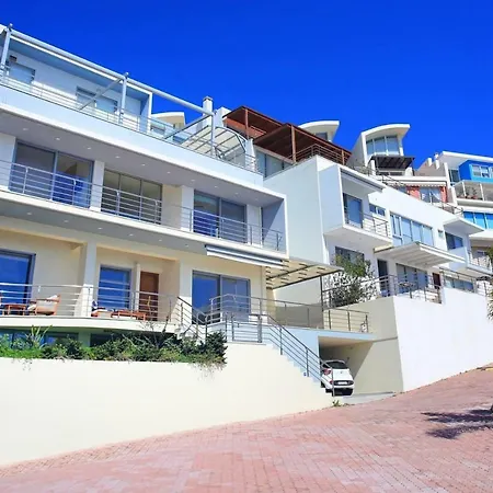 Villa Seafront, 5star - 4min Walk To Private