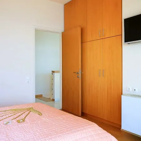 Villa Seafront, 5star - 4min Walk To Private Agia Pelagia