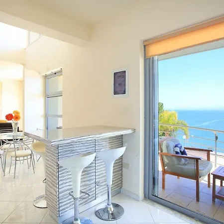 Seafront, 5star - 4min Walk To Private *